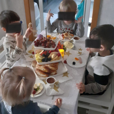 zusammen Frühstücken